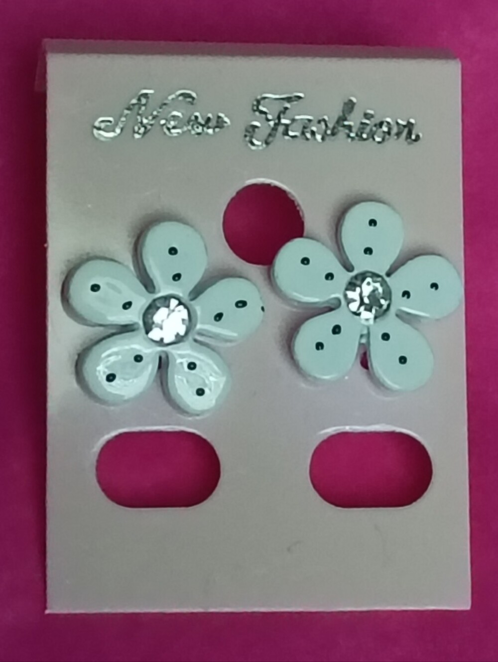 White Flower Stud Earrings with Rhinestone Center Fashion Jewelry